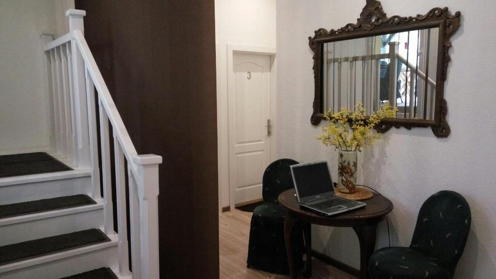 Apartments Victoria 022 Vrdnik Ngoại thất bức ảnh